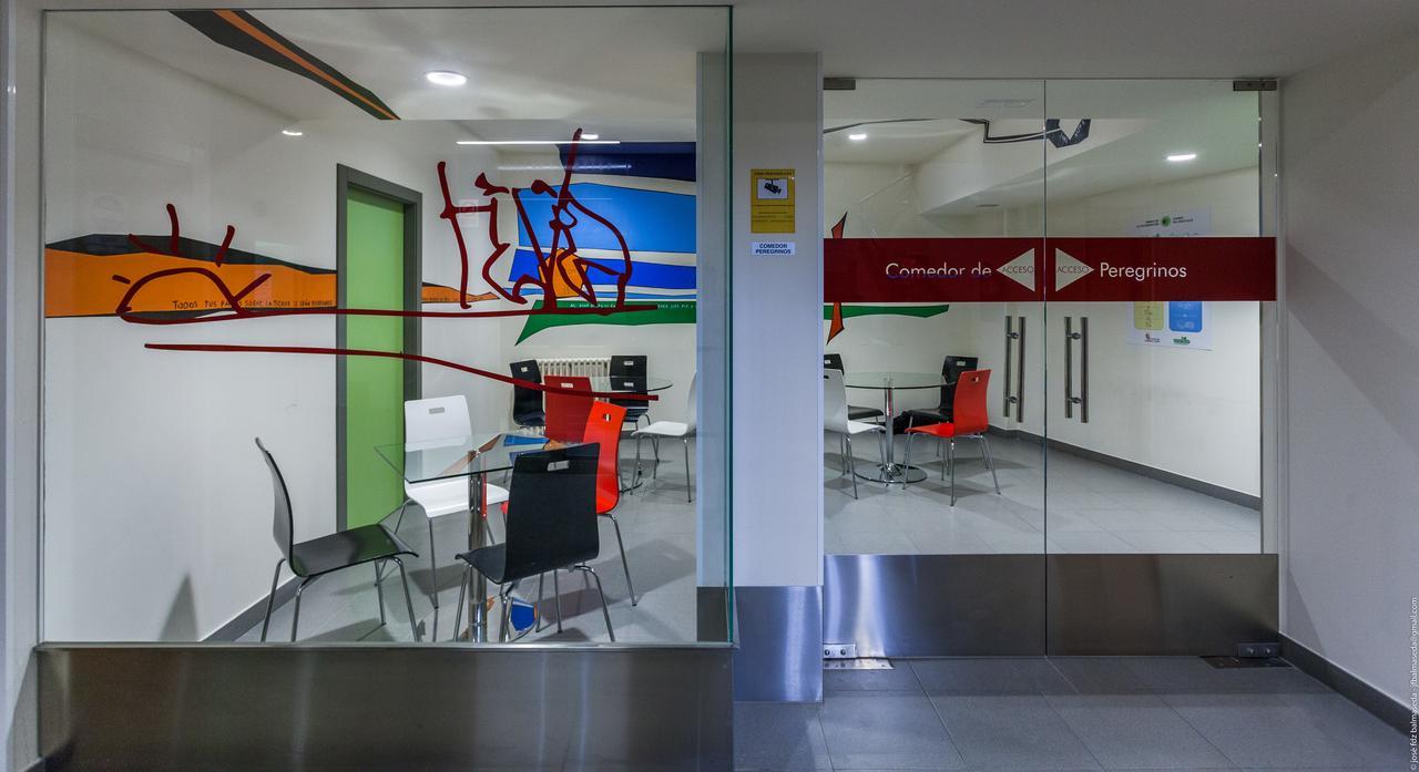 Albergue Peregrinos San Francisco De Asis เลออน ภายนอก รูปภาพ
